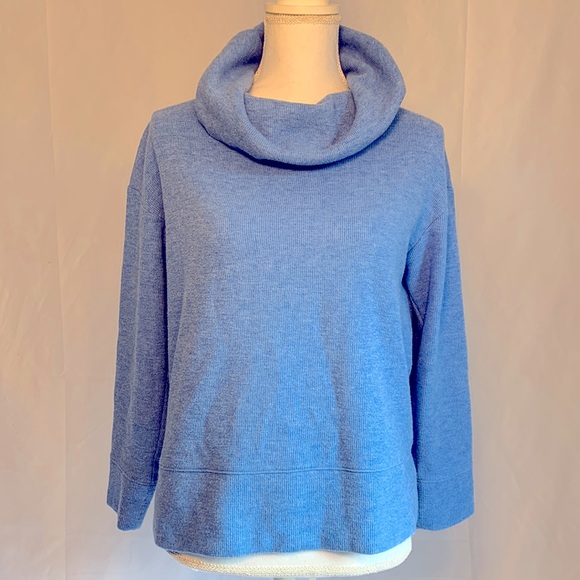 Banana Republic Tops - Banana Republic Petite Cowl Neck Top